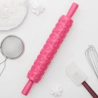 Скалка фактурная кондитерская "Сердца и звезды", рабочая часть 25 см 